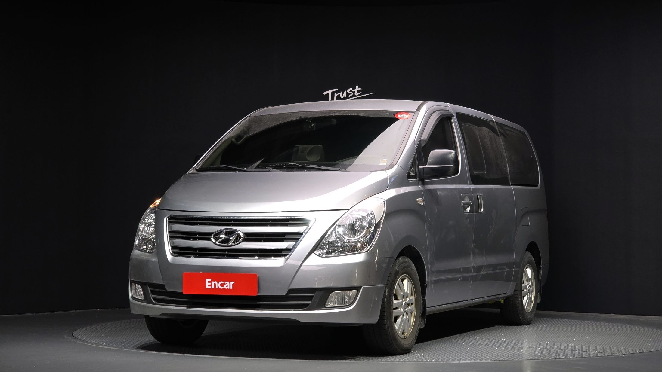 HYUNDAI STAREX GRAND