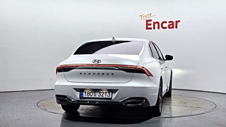 HYUNDAI GRANDEUR IG HYBRID 2021