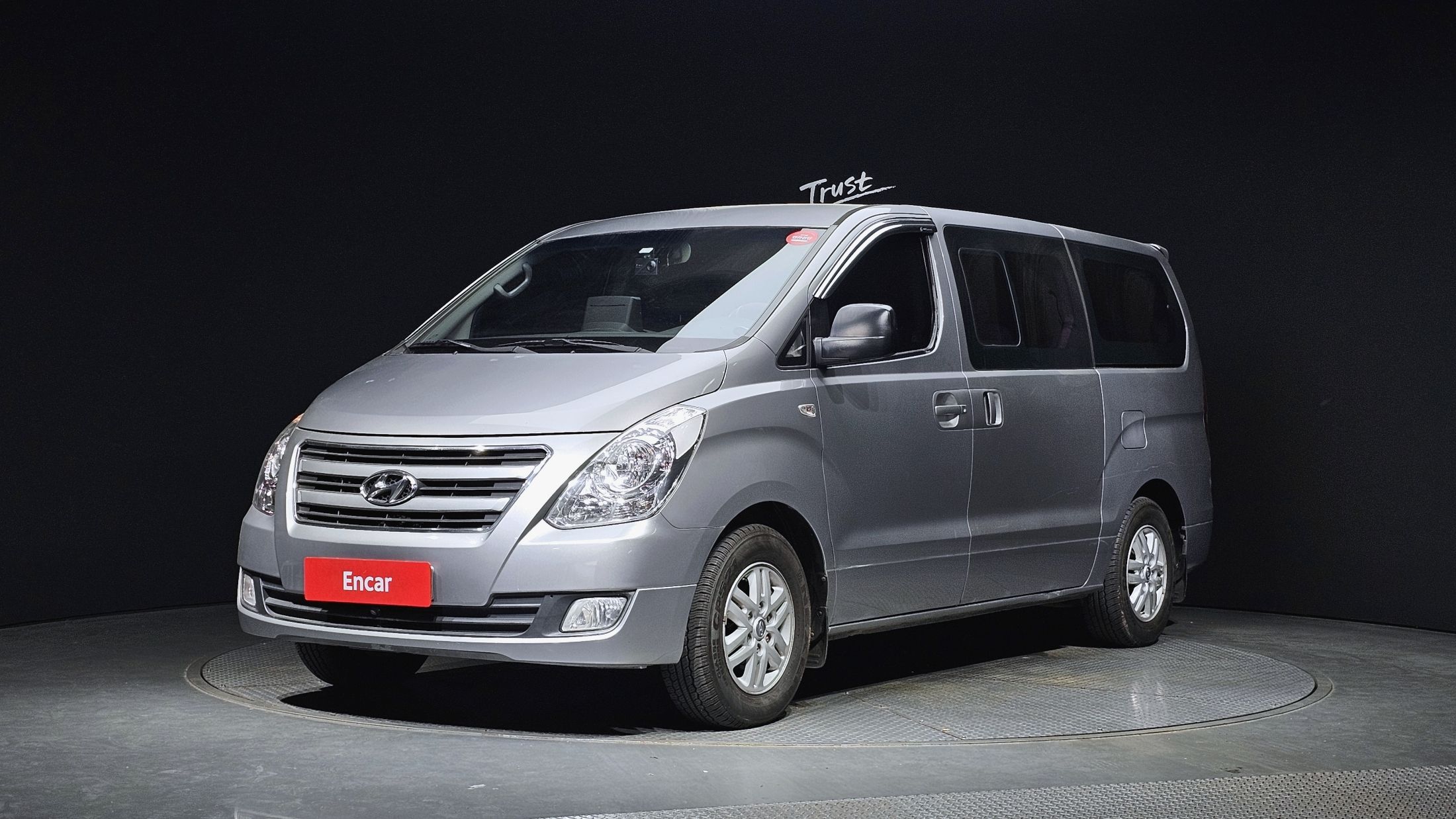 HYUNDAI STAREX GRAND