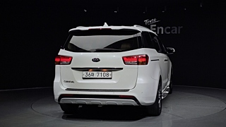 KIA CARNIVAL 2017