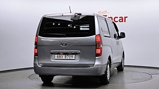 HYUNDAI STAREX GRAND 2016