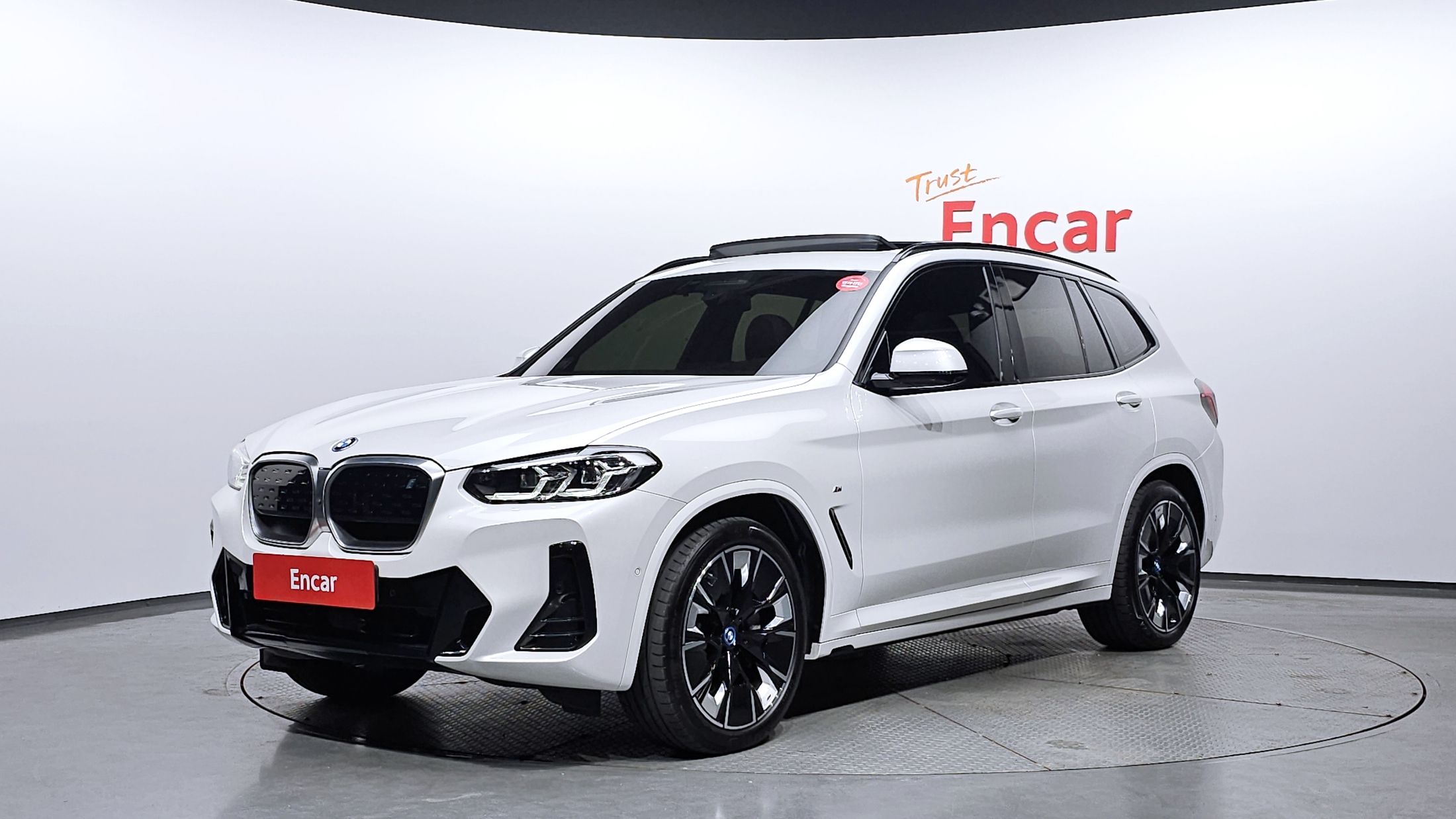BMW IX3