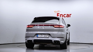 PORSCHE CAYENNE PO536 2020