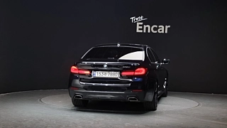 BMW 5-SERIES G30 2021