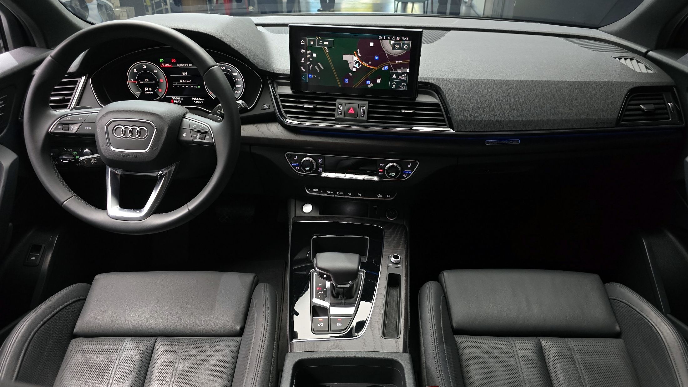 AUDI Q5 FY