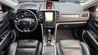 SAMSUNG QM6 2019