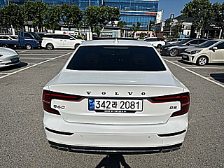 VOLVO S60 2022