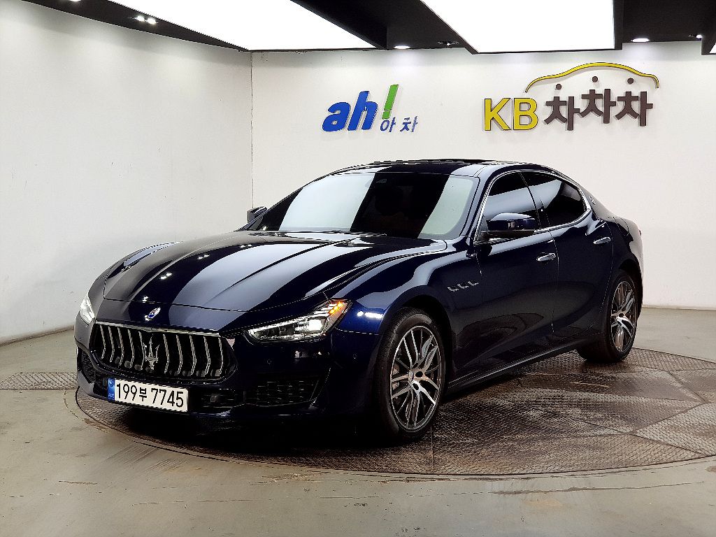MASERATI GHIBLI 2018