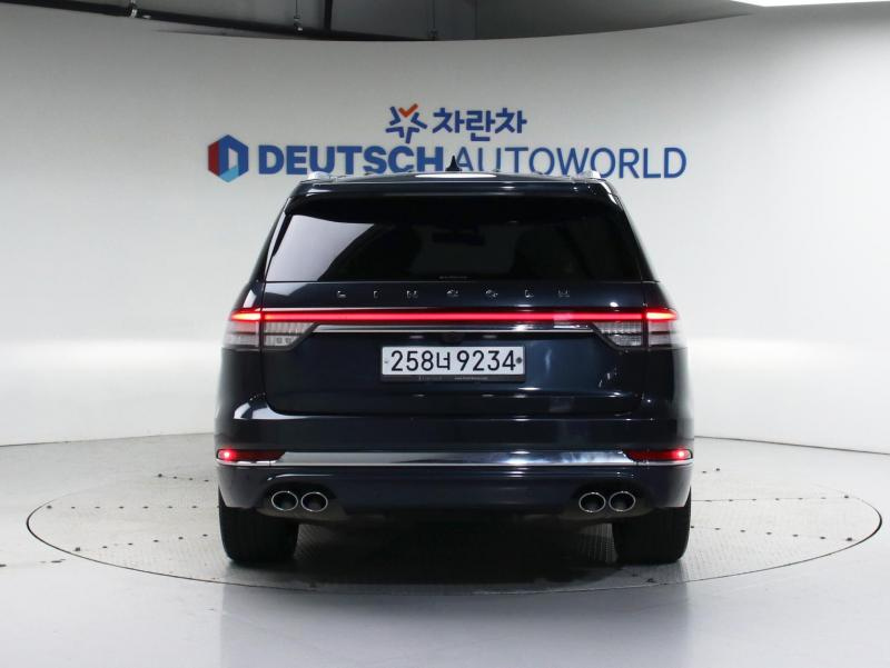 LINCOLN AVIATOR