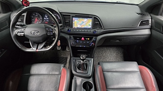 HYUNDAI AVANTE AD 2017