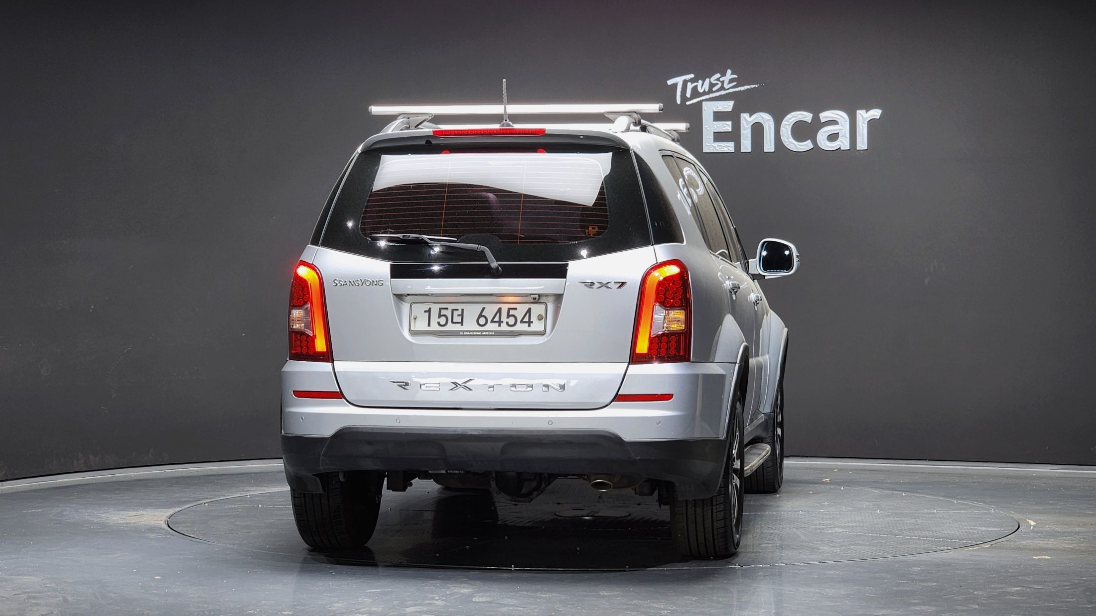 SSANGYONG REXTON W 2013