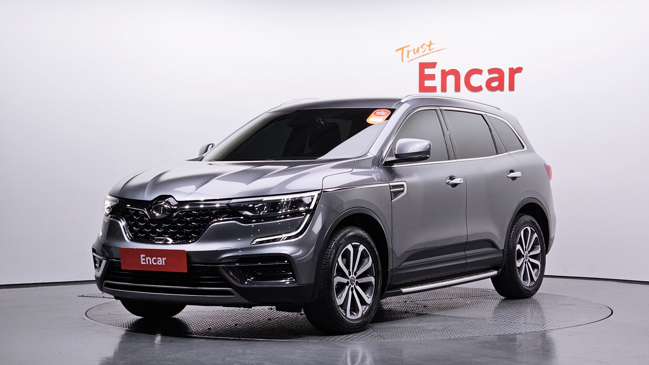 RENAULT SAMSUNG QM6