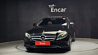 MERCEDES BENZ E-CLASS W213 2019
