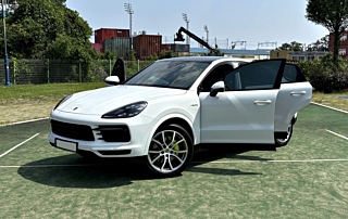 PORSCHE CAYENNE PO536 2020