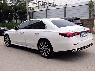 MERCEDES BENZ E-CLASS W214 2024