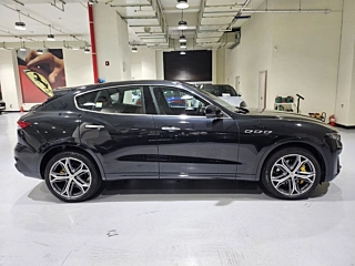 Заказать MASERATI LEVANTE