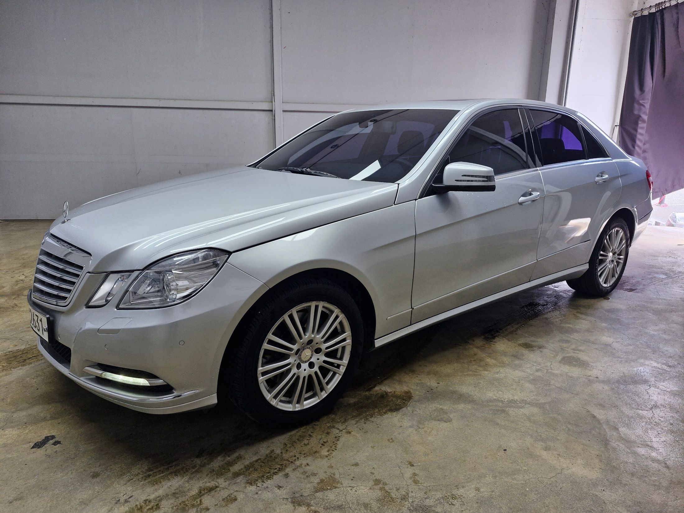 MERCEDES BENZ E-CLASS W212