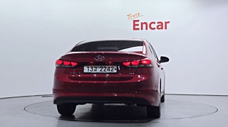 HYUNDAI AVANTE AD 2017
