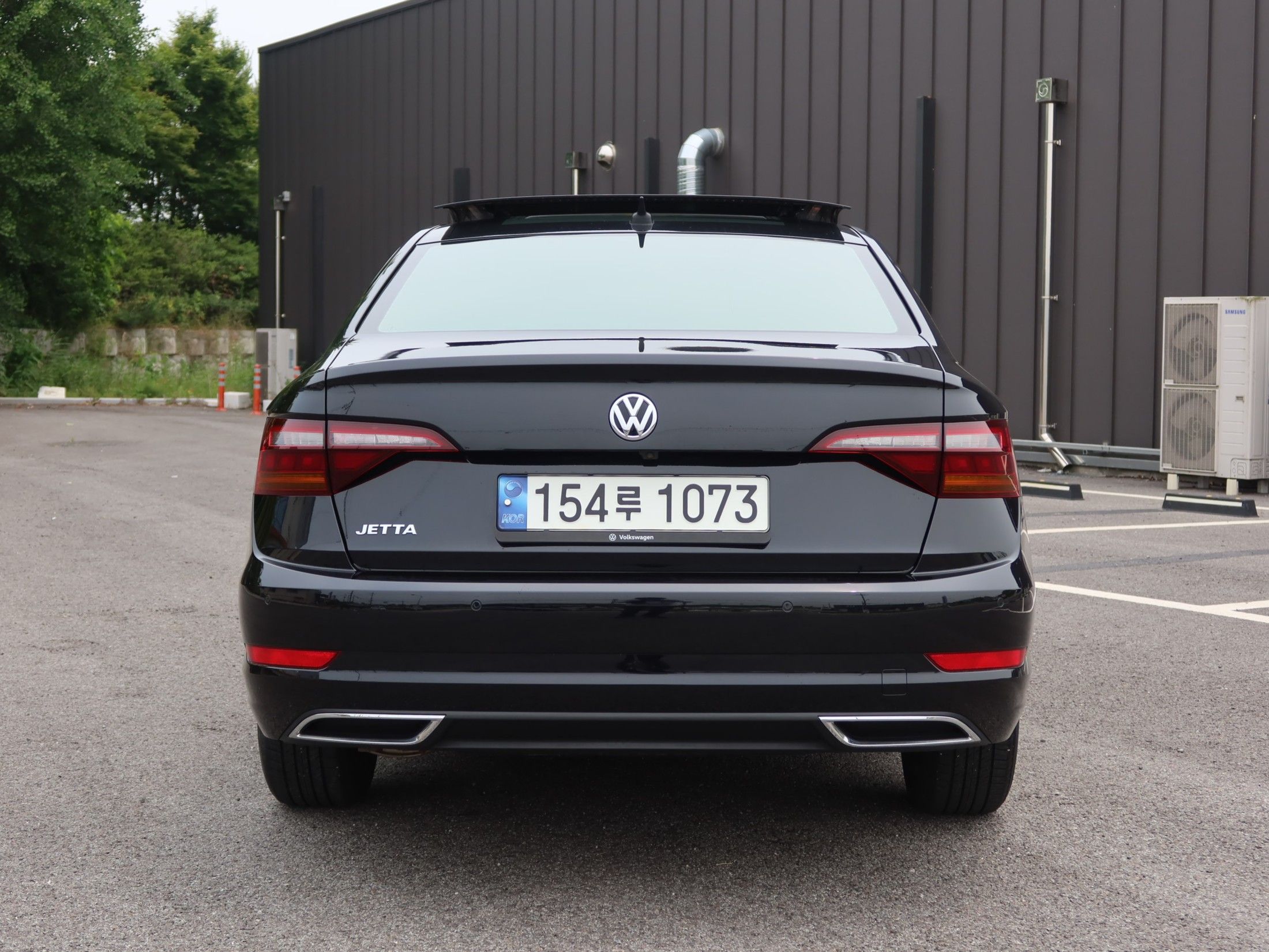VOLKSWAGEN JETTA