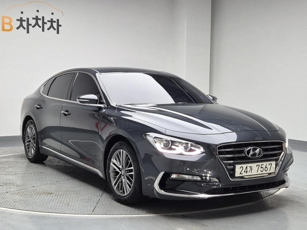 HYUNDAI GRANDEUR IG 2017