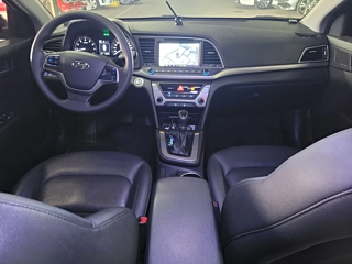 HYUNDAI AVANTE AD 2017