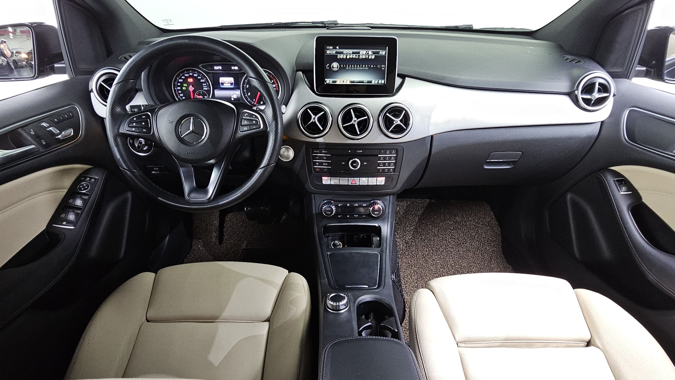 MERCEDES BENZ B-CLASS W246