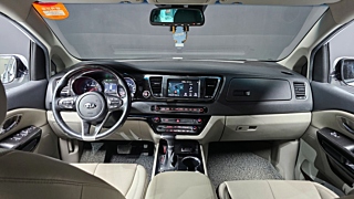 KIA CARNIVAL 2018