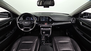 HYUNDAI GRANDEUR IG 2017