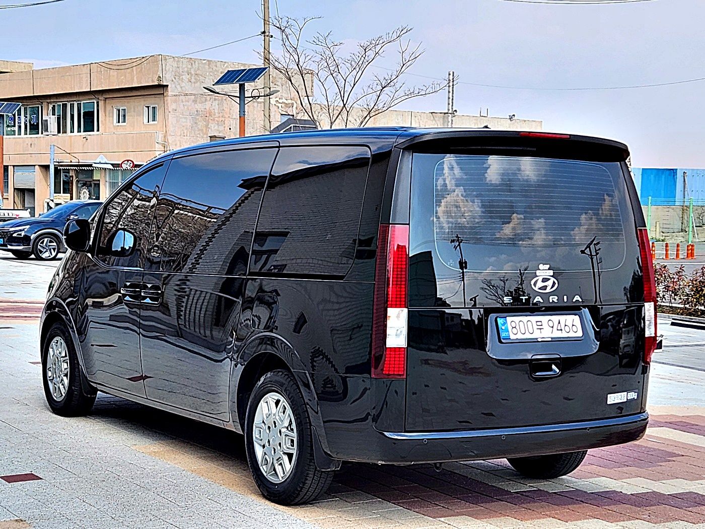 HYUNDAI STARIA 2023