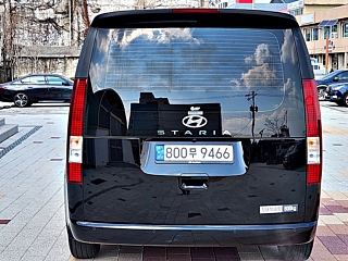 HYUNDAI STARIA 2023