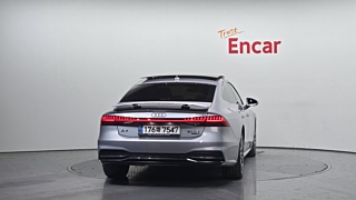 AUDI A7 4K 2020