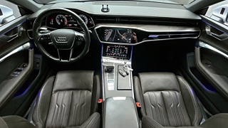 AUDI A7 4K 2020