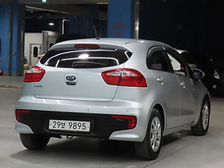 KIA PRIDE 2016