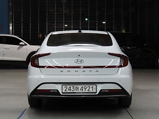 HYUNDAI SONATA DN8 2021