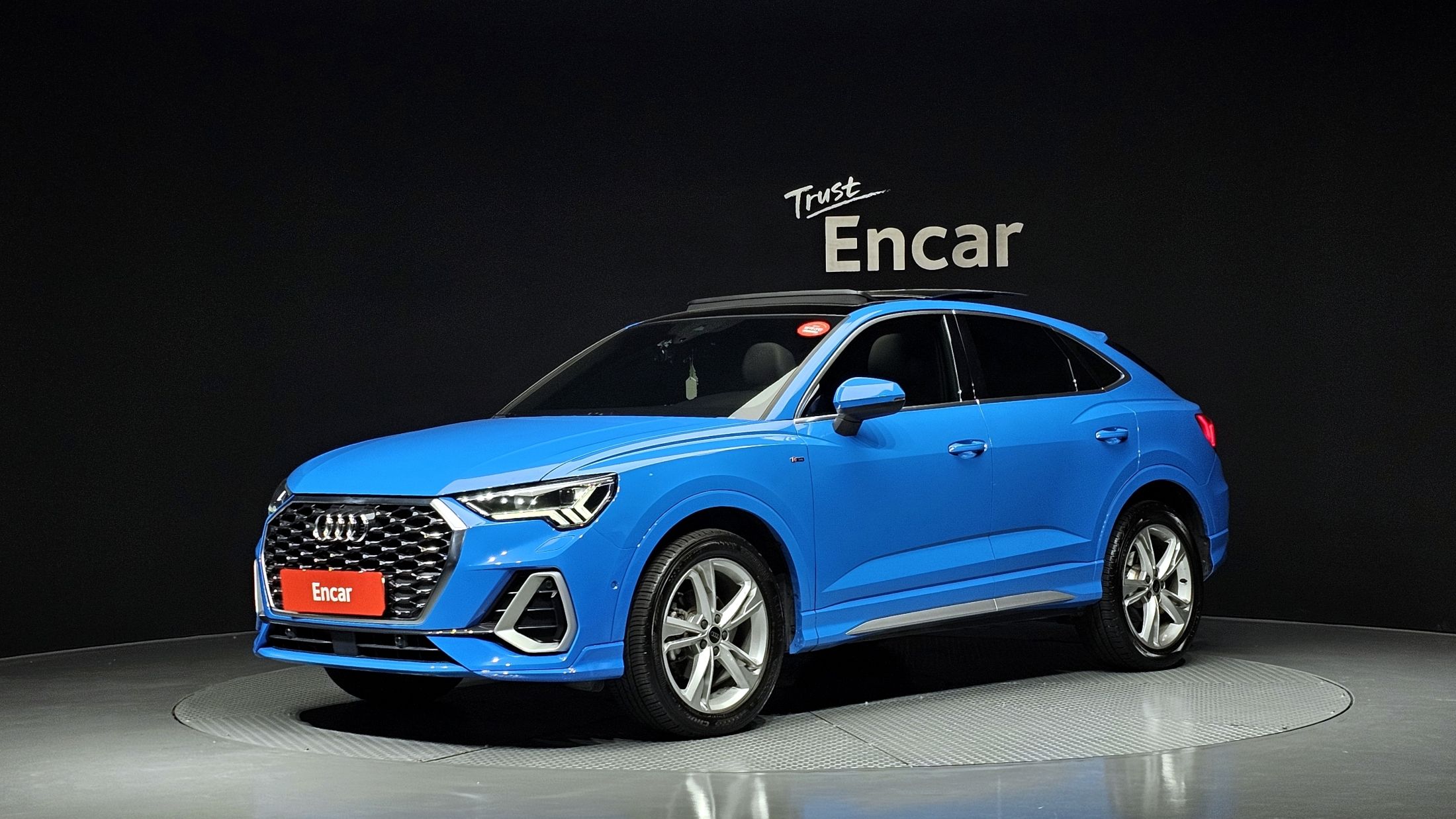 AUDI Q3 F3 2022
