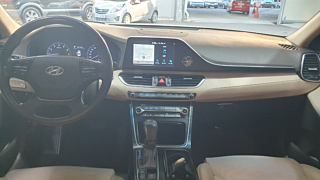 HYUNDAI GRANDEUR IG 2018