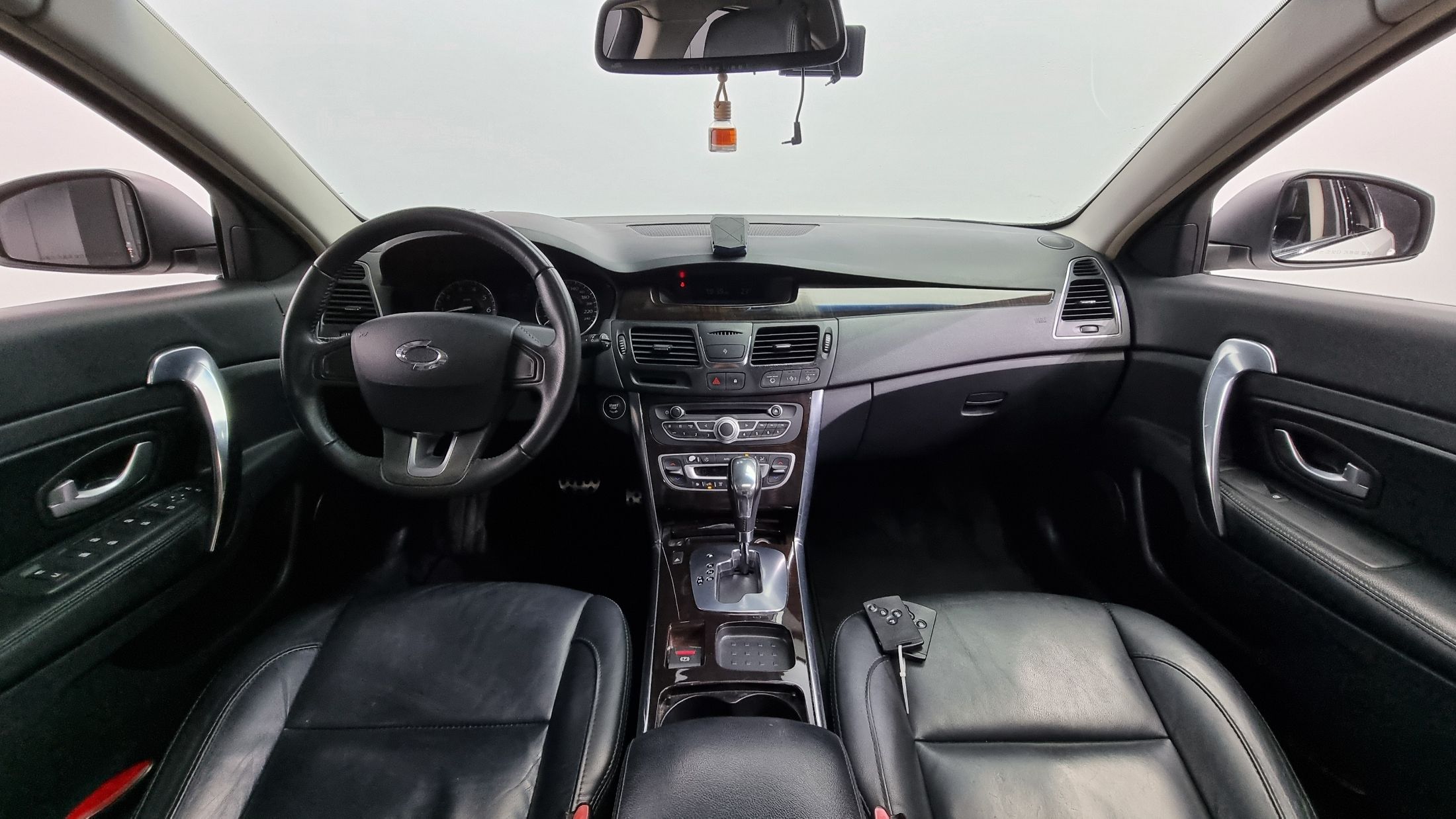 SAMSUNG SM5 NEW 2011