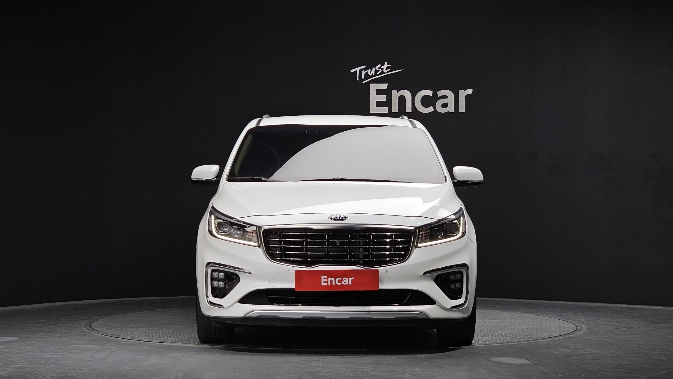 KIA CARNIVAL 2018