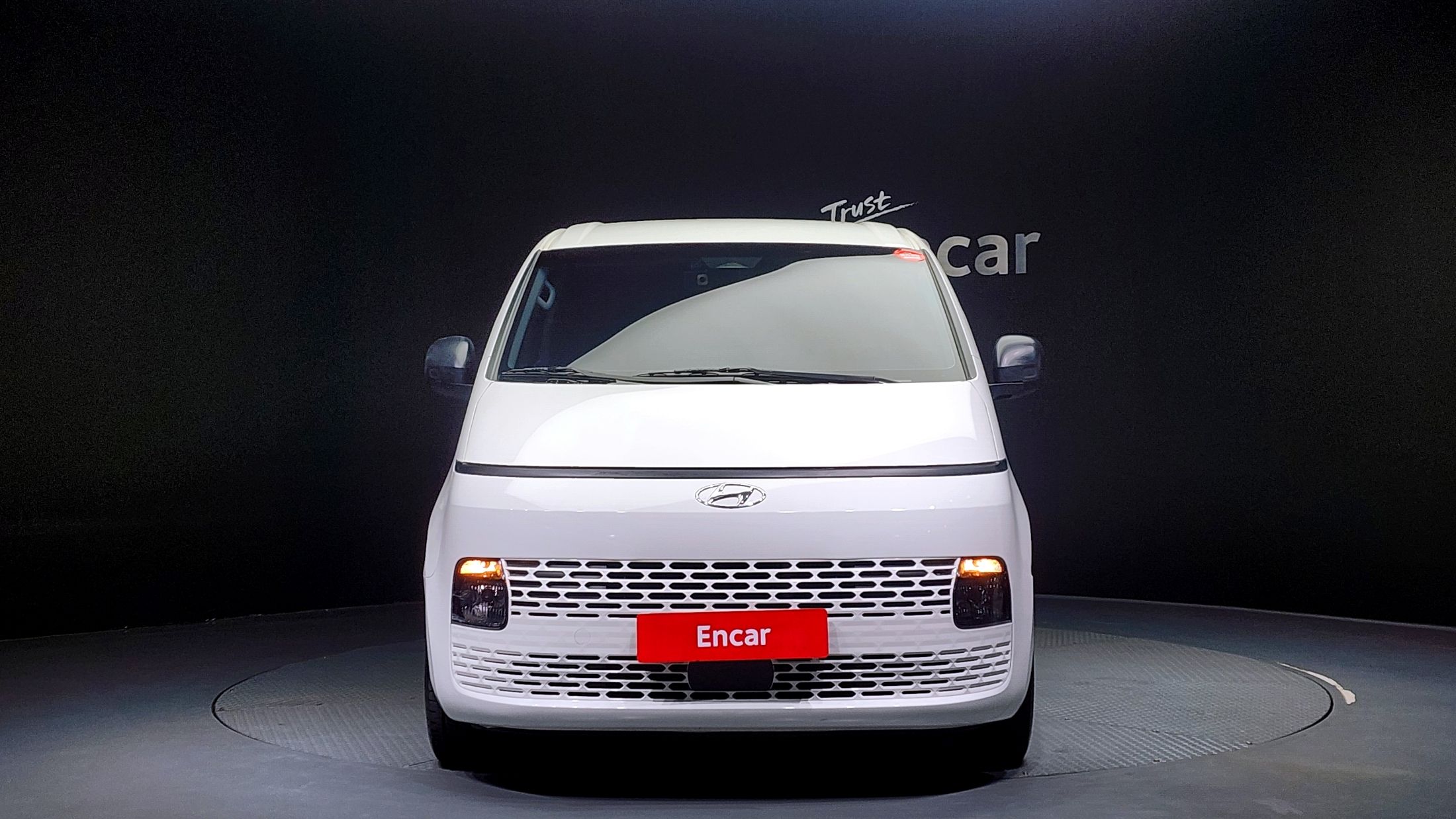 HYUNDAI STARIA 2021