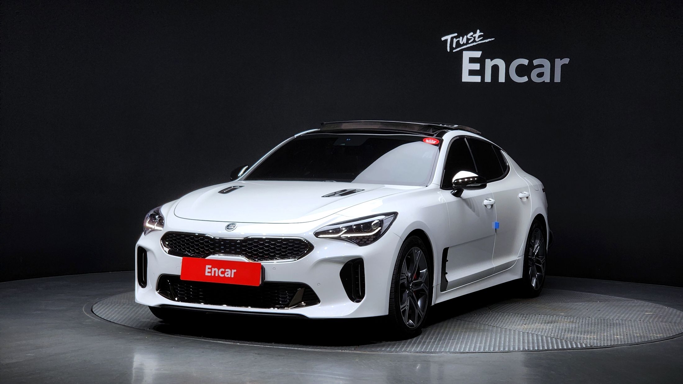 KIA STINGER