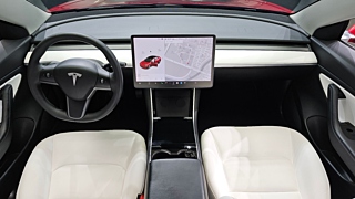 TESLA MODEL 3 2020