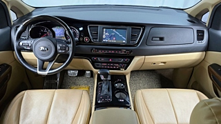 KIA CARNIVAL 2017