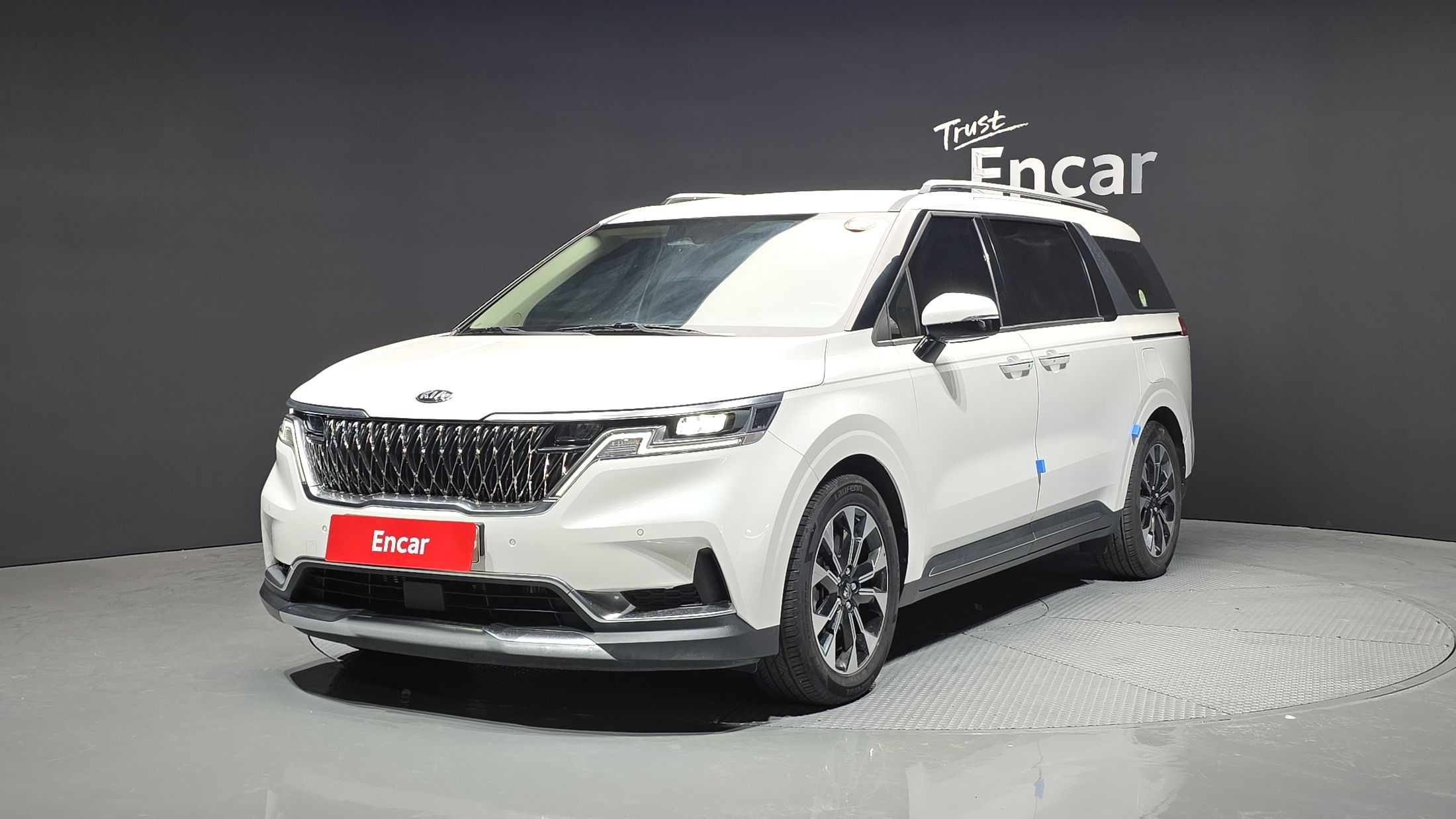 KIA CARNIVAL 2021