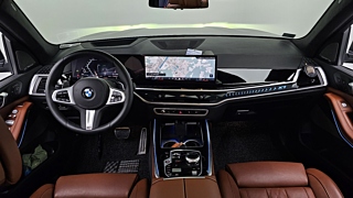 BMW X7 G07 2023