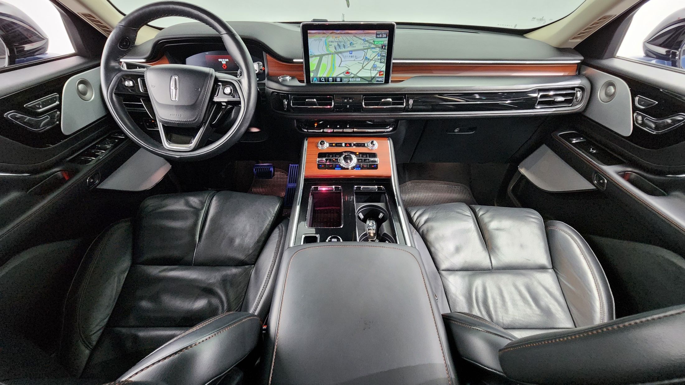 LINCOLN AVIATOR 2021