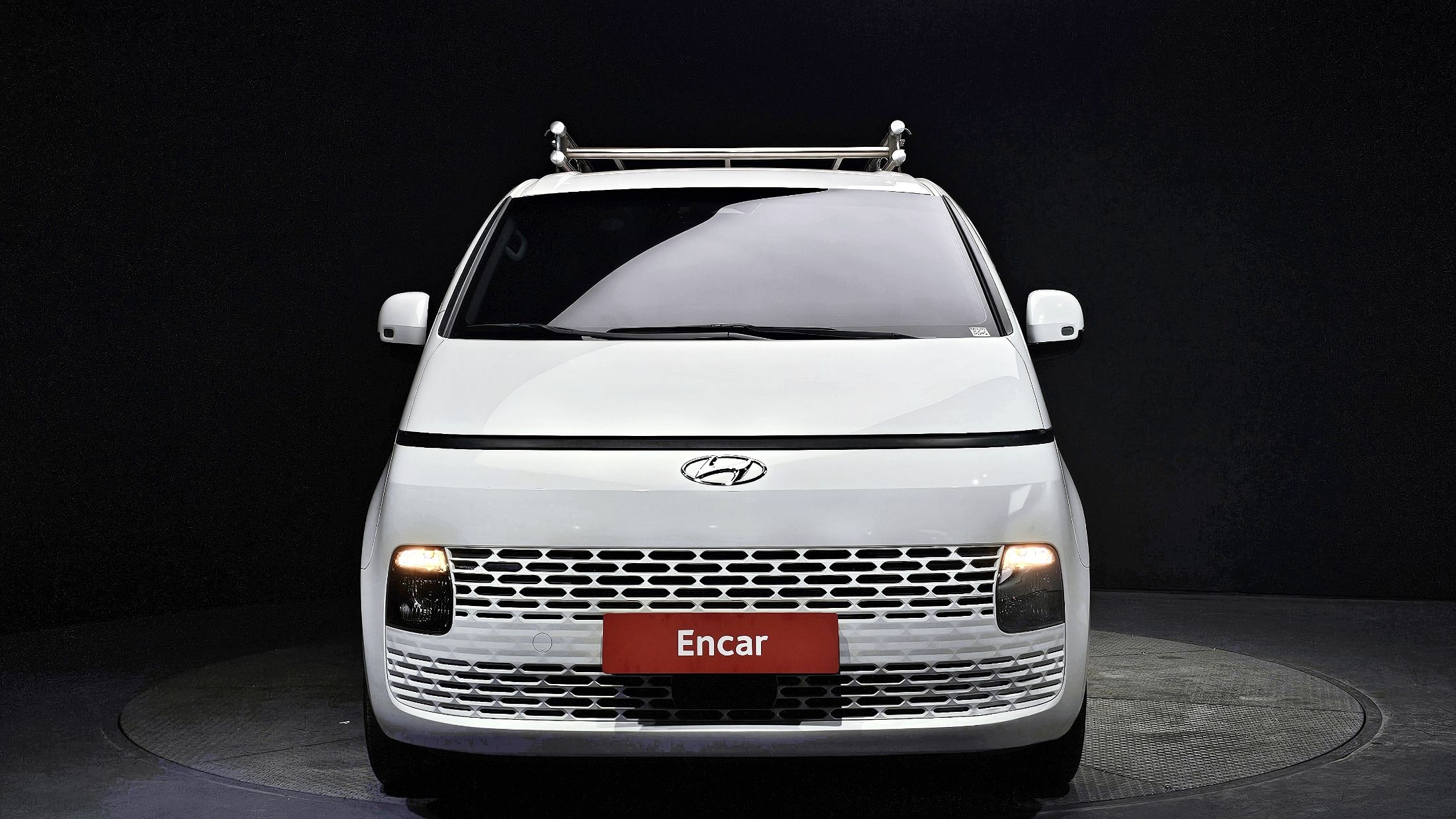 HYUNDAI STARIA 2021