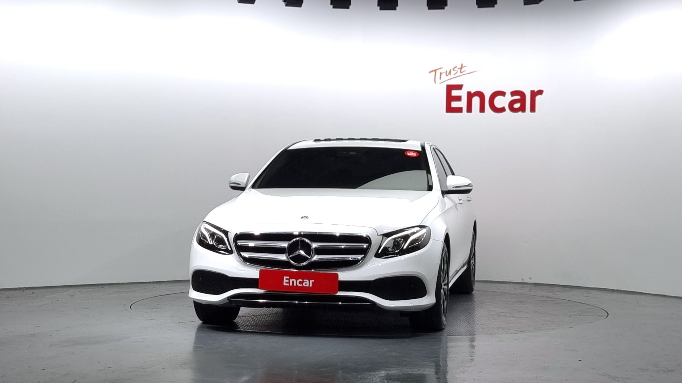 MERCEDES BENZ E-CLASS W213 2020