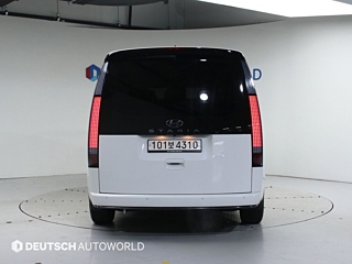 HYUNDAI STARIA 2024