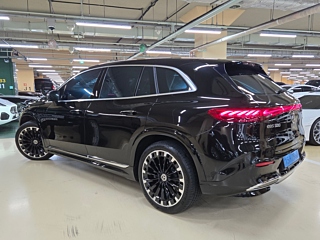 MERCEDES BENZ EQS SUV X296 2023