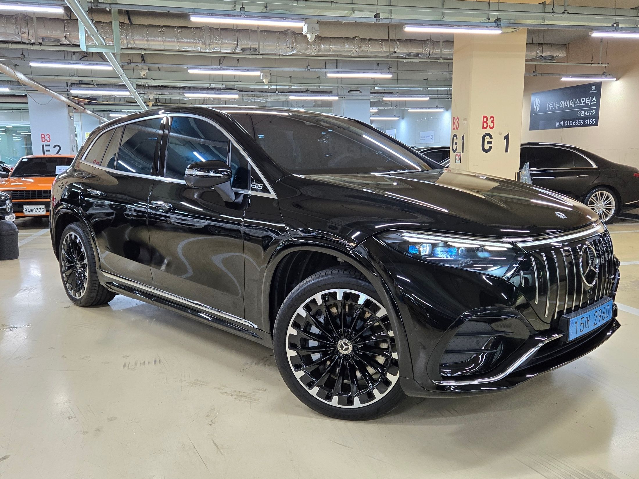 MERCEDES BENZ EQS SUV X296